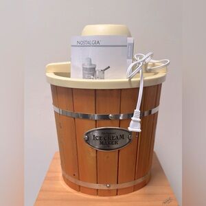 COPY - NWOT Nostalgia Old-Fashioned Electric Ice Cream Maker